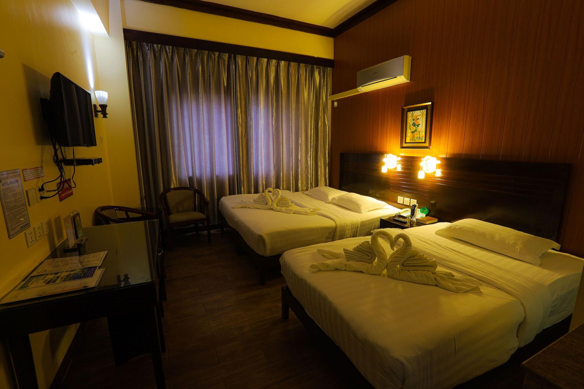 Hotel Essencia Dumaguete City Exterior photo
