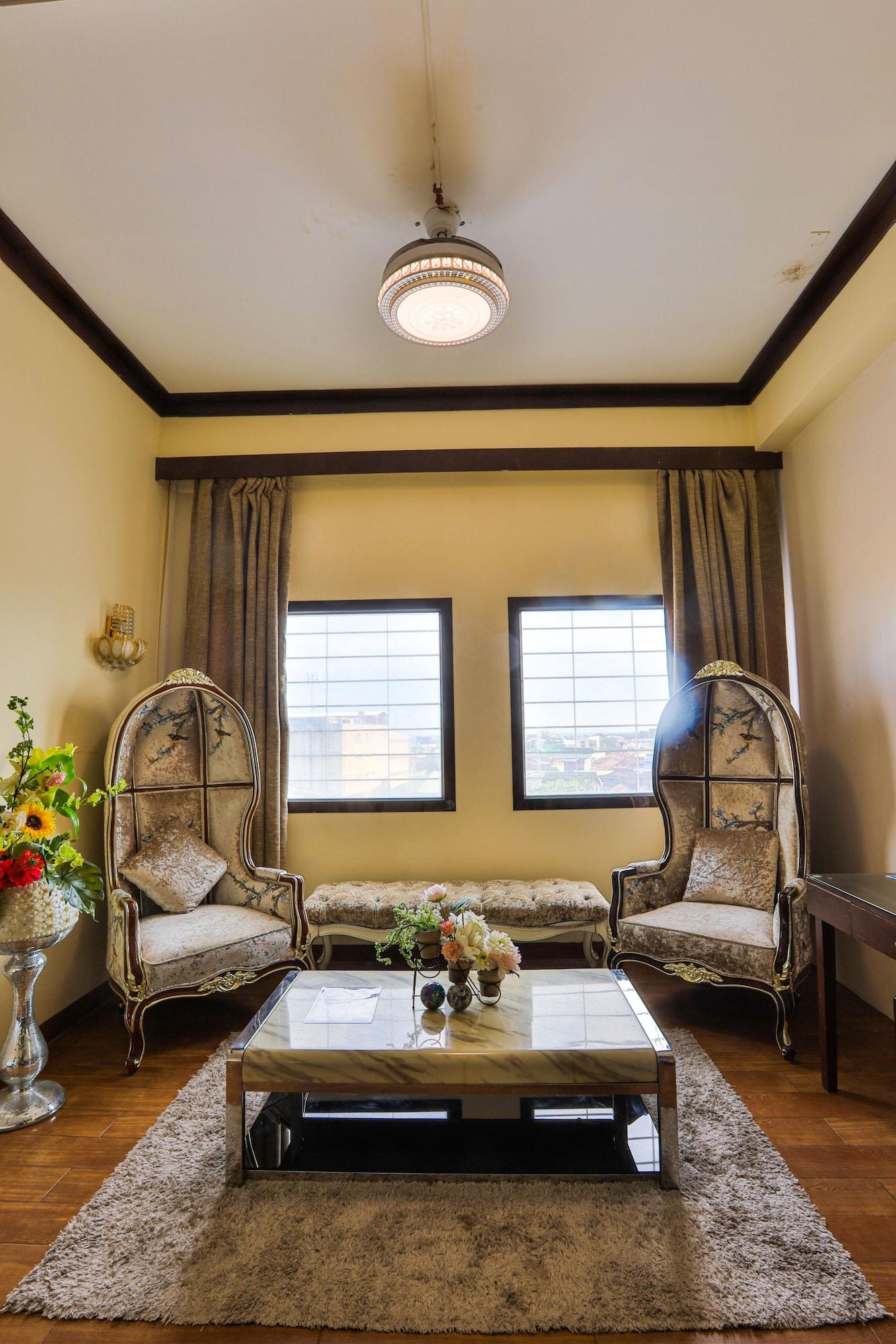 Hotel Essencia Dumaguete City Exterior photo