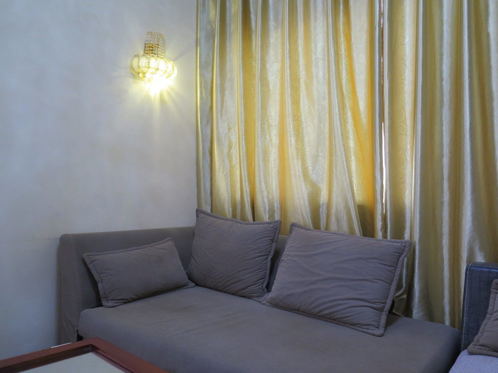 Hotel Essencia Dumaguete City Exterior photo