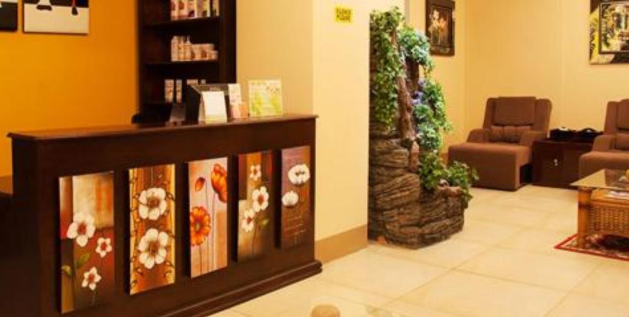 Hotel Essencia Dumaguete City Exterior photo