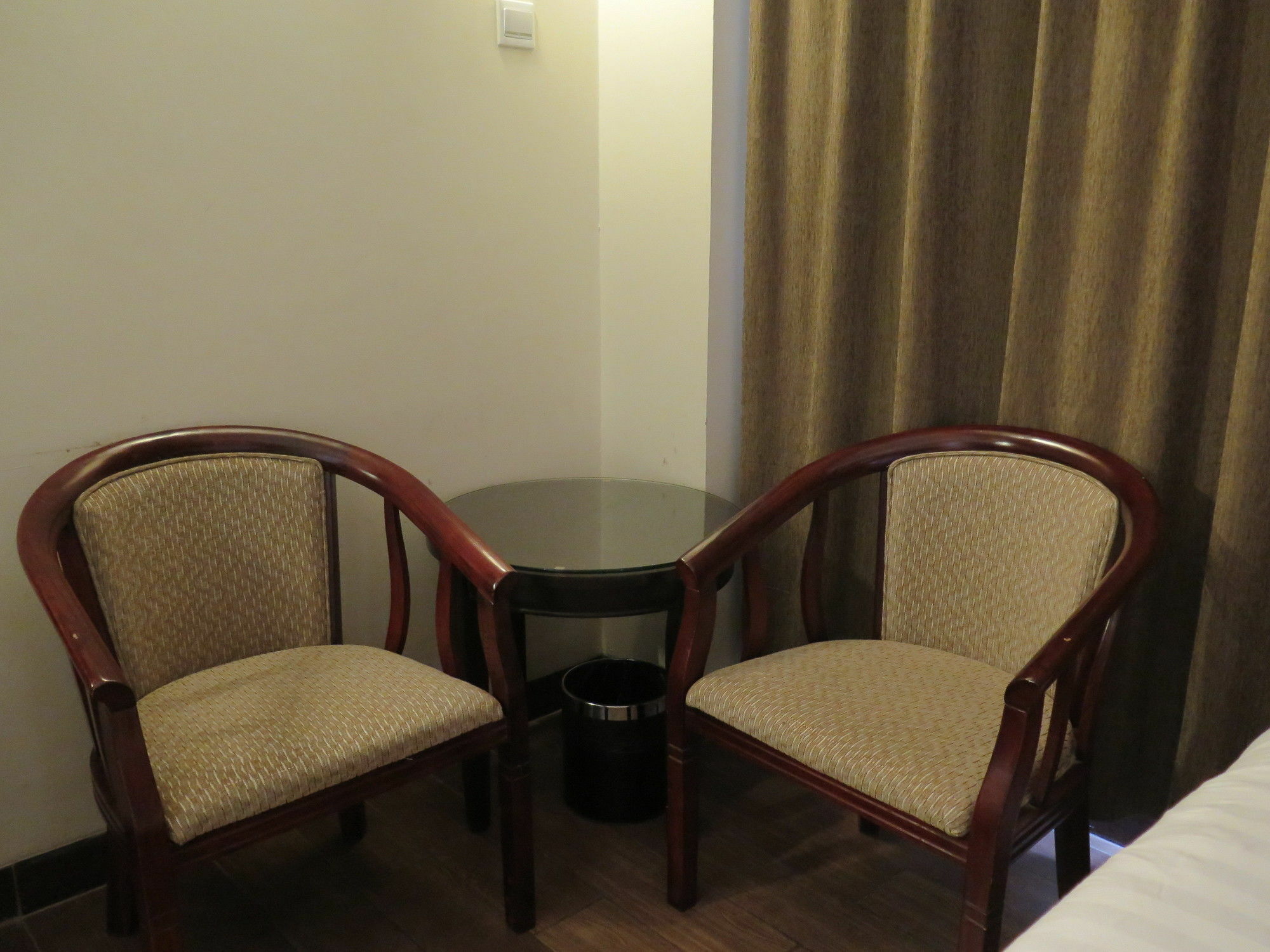 Hotel Essencia Dumaguete City Exterior photo