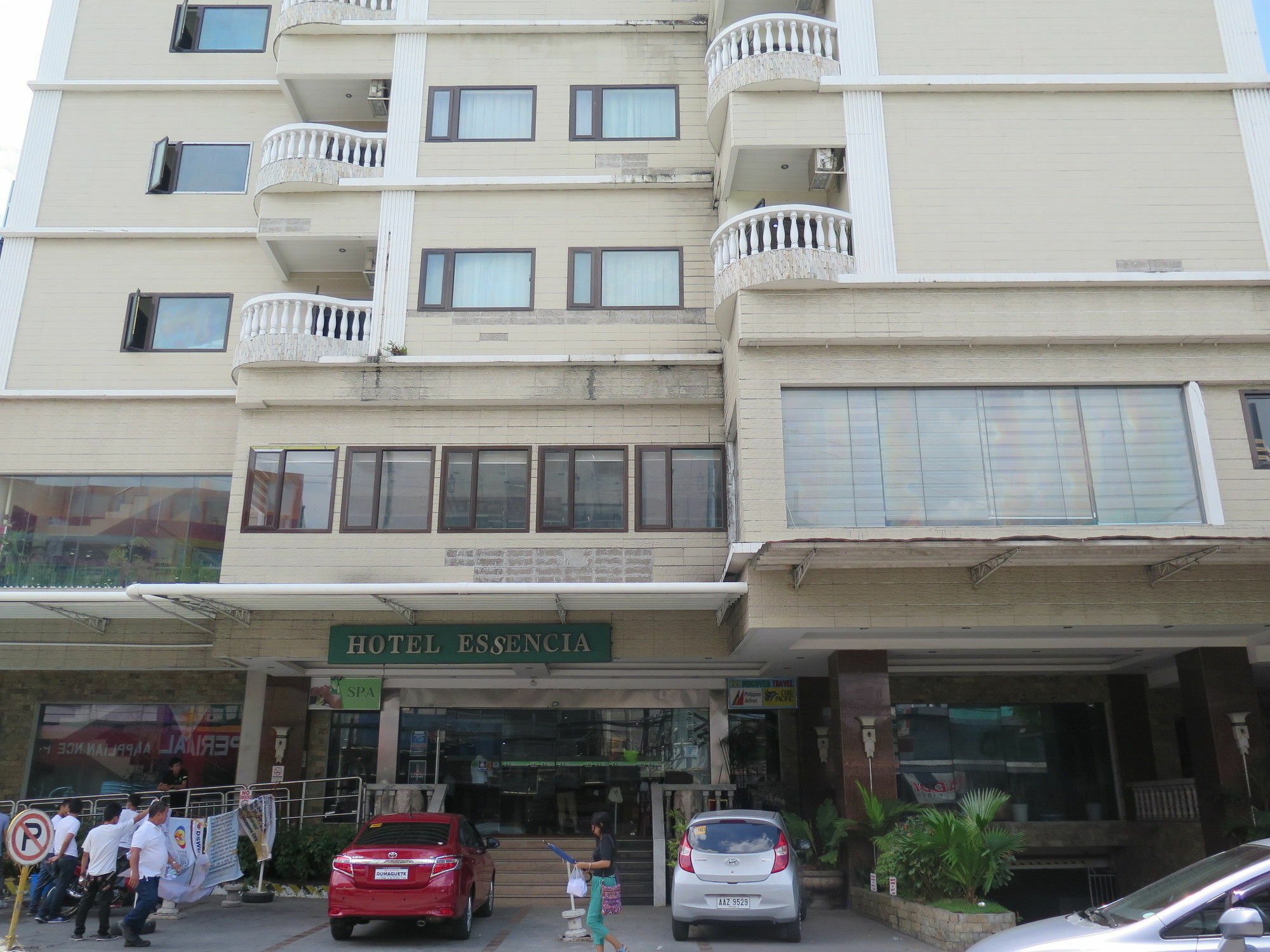 Hotel Essencia Dumaguete City Exterior photo