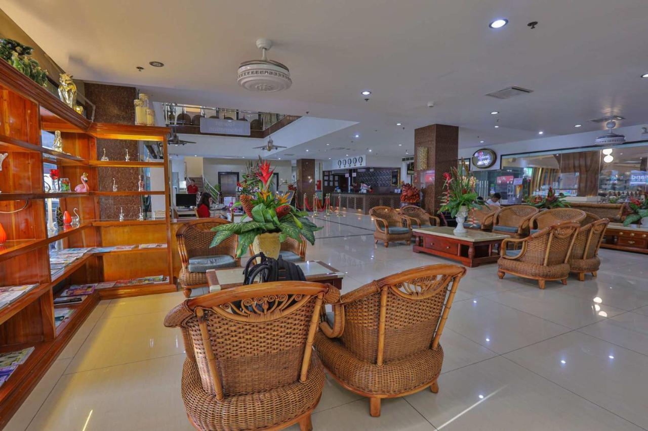 Hotel Essencia Dumaguete City Exterior photo