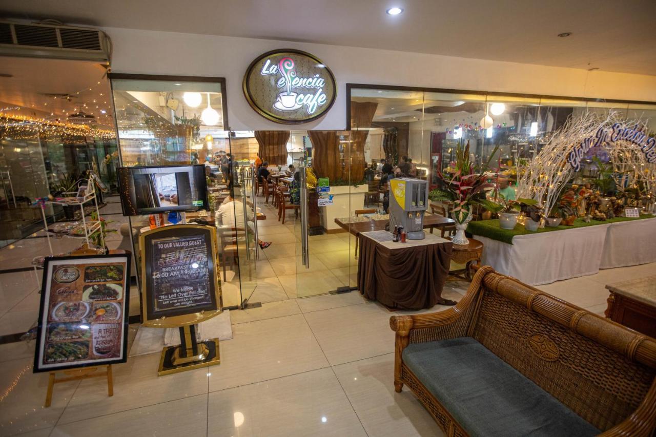 Hotel Essencia Dumaguete City Exterior photo